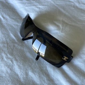Vintage authentic chanel sunglasses